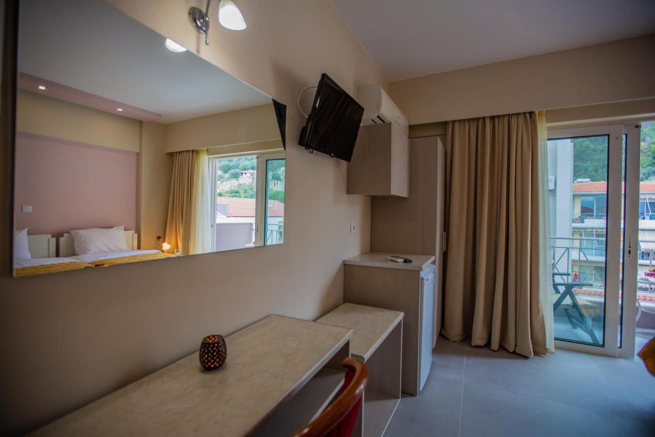 Chrisi Akti Hotel Nafpaktos Екстериор снимка