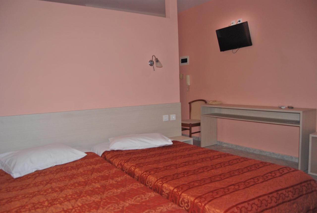 Chrisi Akti Hotel Nafpaktos Екстериор снимка
